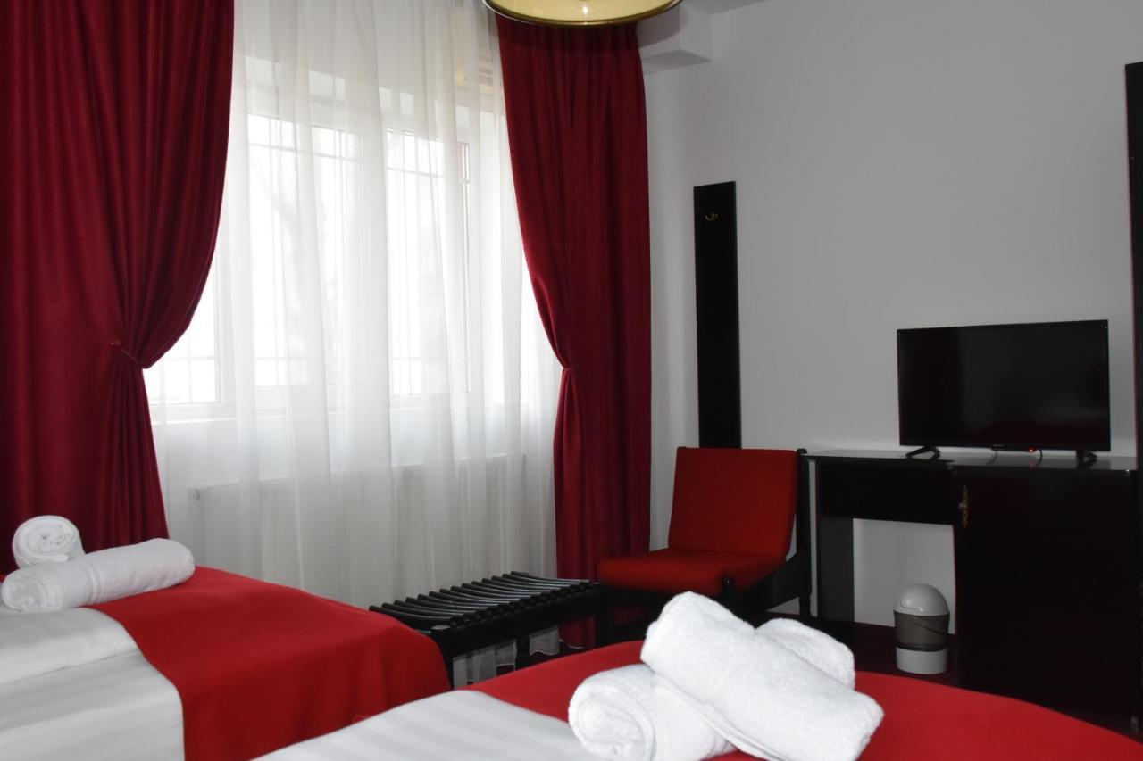 Copou Inn Iasi Exterior photo